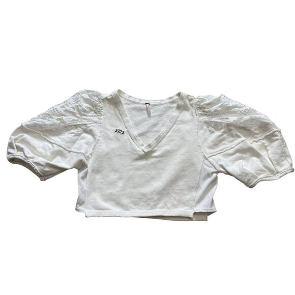 Free People Women's Alyssa Rose Cropped Top Lace V Neck Pullover SZ Medium White - Picture 3 of 9